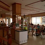 Mayna Hotel