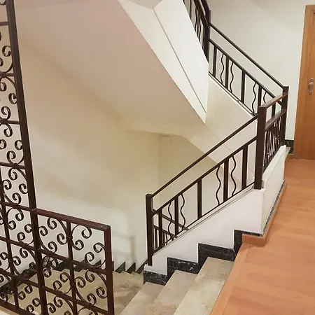 Hotel Mayna