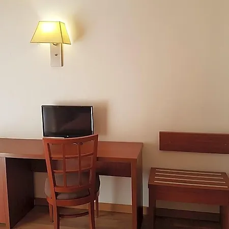 Hotel Mayna