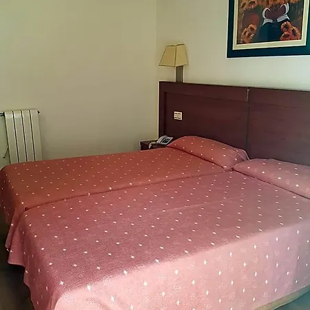Ξενοδοχείο Mayna Μπένιντορμ