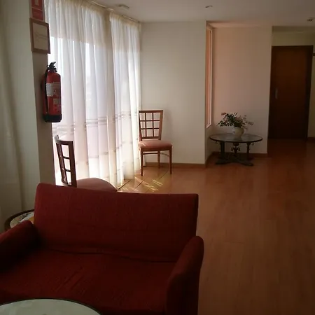 Mayna Otel