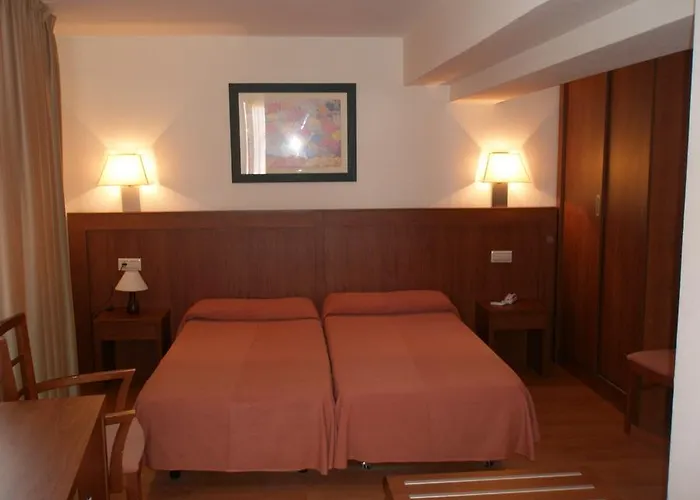 Hotel Mayna 2*