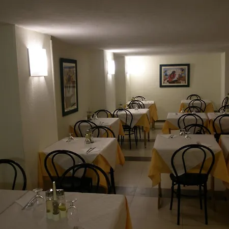 Hotell Mayna Benidorm